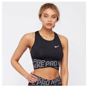 Nike Pro Dri Fit Intertwist Crop Bra